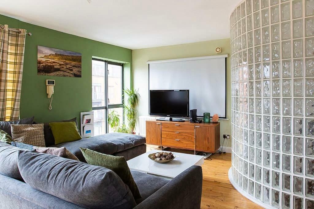 Spacious Belfast City Centre Duplex Apartment Εξωτερικό φωτογραφία