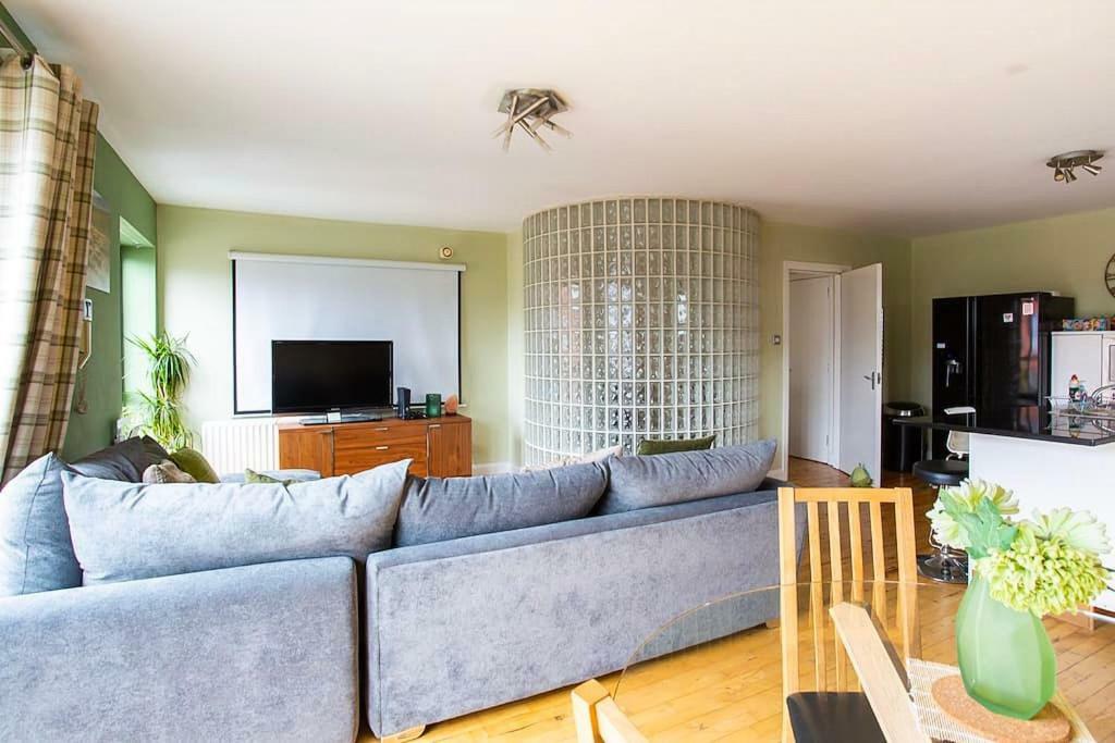 Spacious Belfast City Centre Duplex Apartment Εξωτερικό φωτογραφία