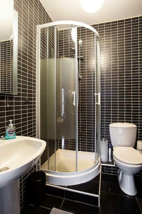 Spacious Belfast City Centre Duplex Apartment Εξωτερικό φωτογραφία