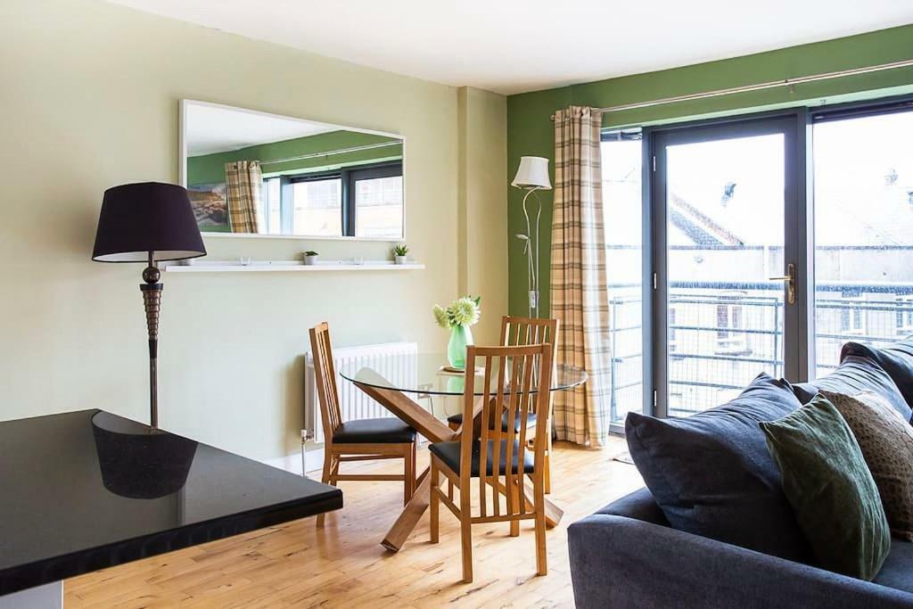 Spacious Belfast City Centre Duplex Apartment Εξωτερικό φωτογραφία