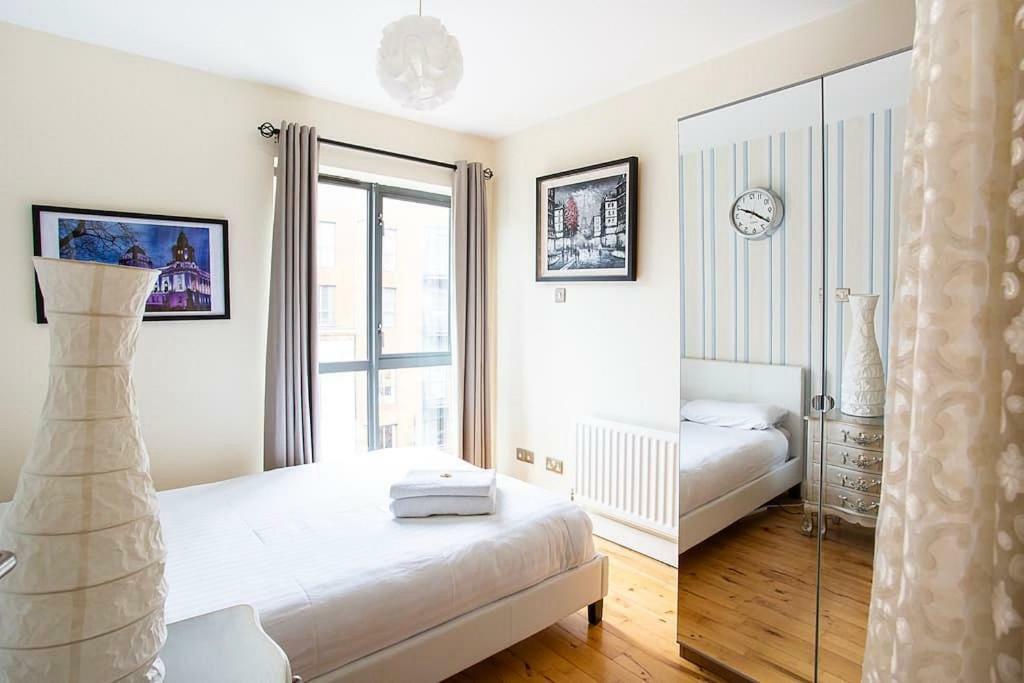 Spacious Belfast City Centre Duplex Apartment Εξωτερικό φωτογραφία