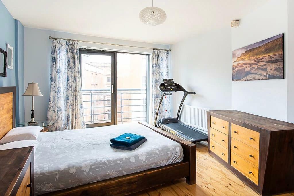 Spacious Belfast City Centre Duplex Apartment Εξωτερικό φωτογραφία