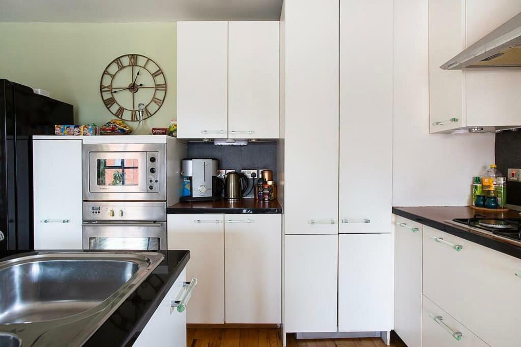 Spacious Belfast City Centre Duplex Apartment Εξωτερικό φωτογραφία