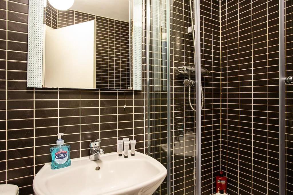 Spacious Belfast City Centre Duplex Apartment Εξωτερικό φωτογραφία